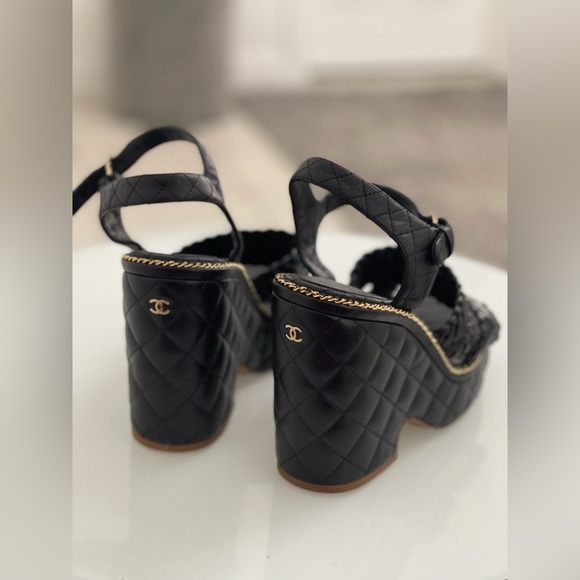 CHANEL PLATFORM SANDALS 38 Sz. - Picture 5 of 16